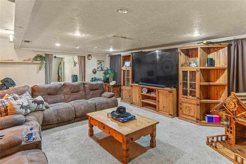 Oversized Living Room