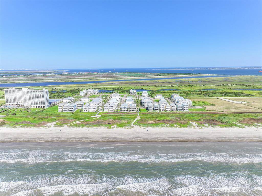 BEACHTOWN QUALITY BUILDER TO WORK WITH