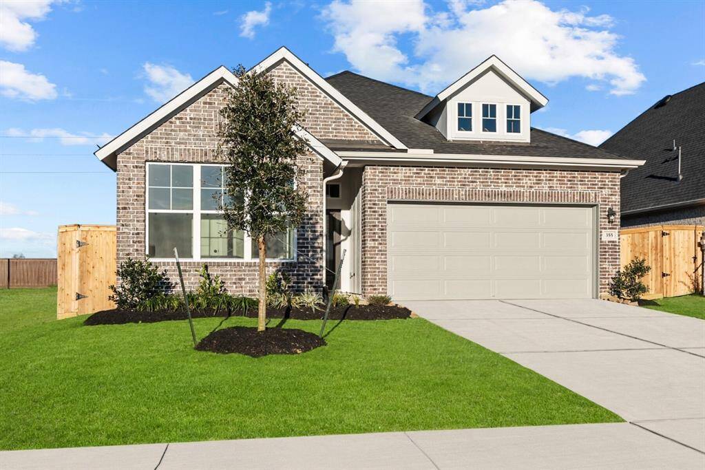 Welcome to The Woodworth by David Weekley Homes. Move-In-Ready Now!