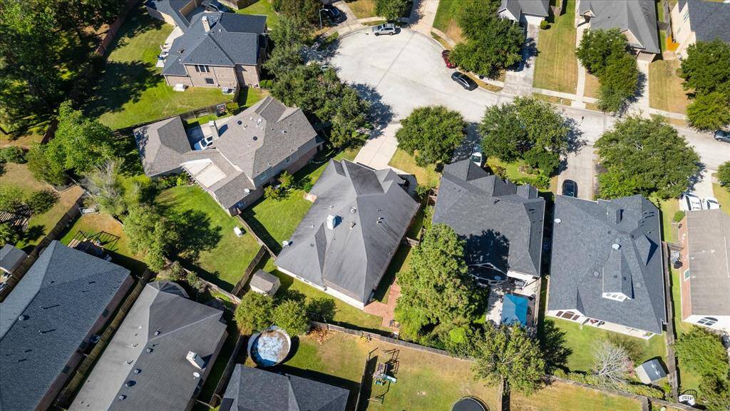 Aerial view of Cul-de-sac  location
