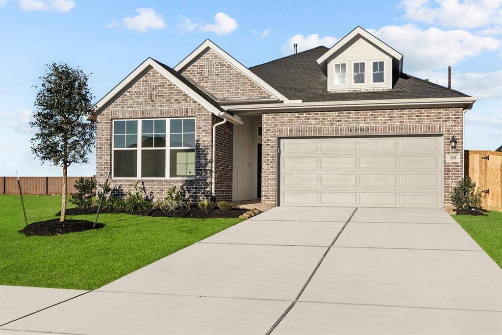Welcome to The Woodworth by David Weekley Homes. Move-In-Ready Now!