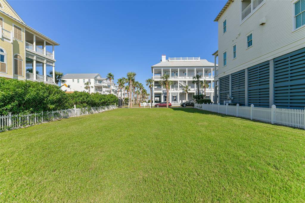RARE BEACH FRONT LOT