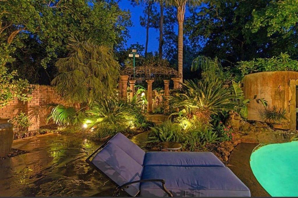 Fire Pit area