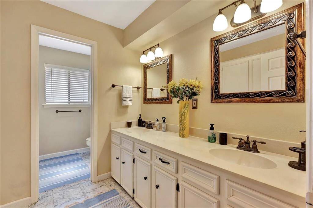 This is another secondary bedroom.  Big and lots of closet space.