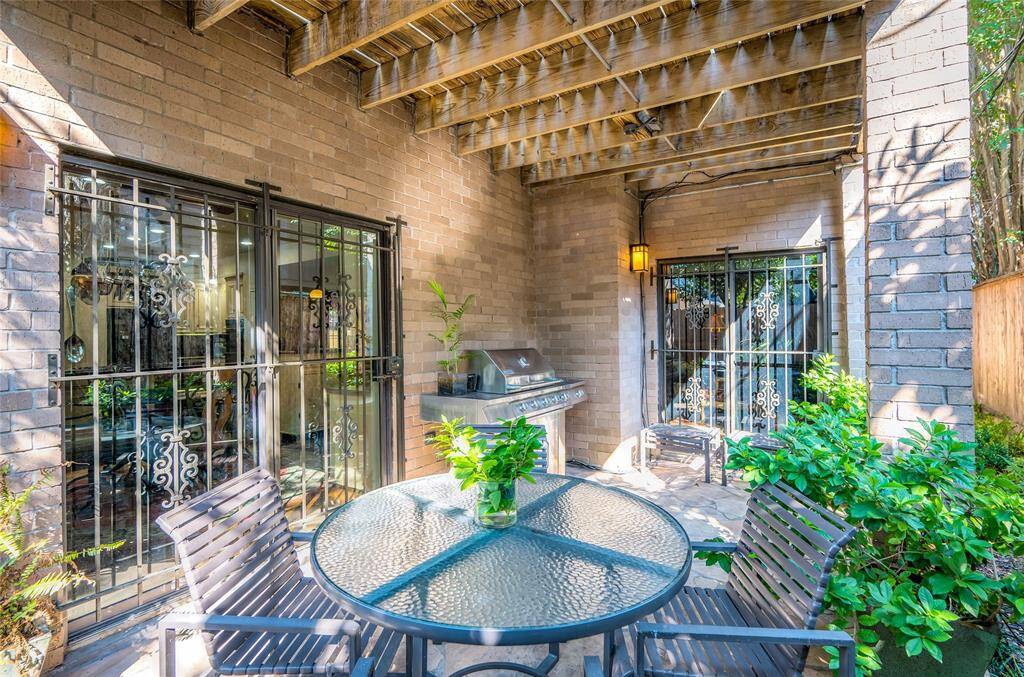 The outdoor area provides ample room to relax, with abundant natural sunlight and a large patio.