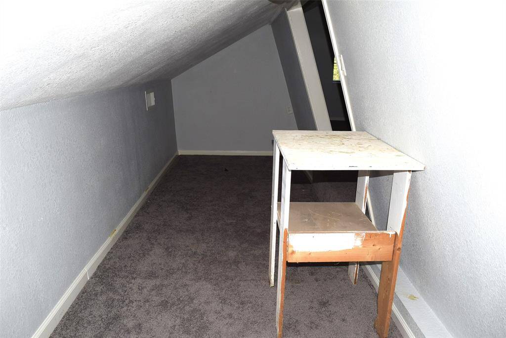 GAMEROOM STORAGE AREA PERFECT FOR CHRISTMAS DECORATIONS
