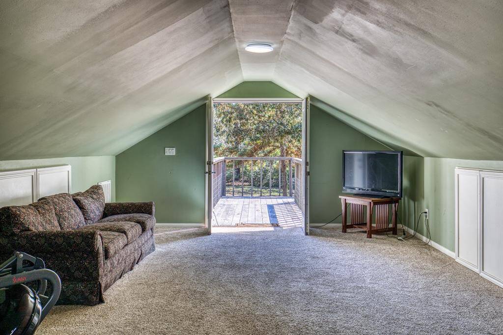 Game Room with a private entrance off this back patio.