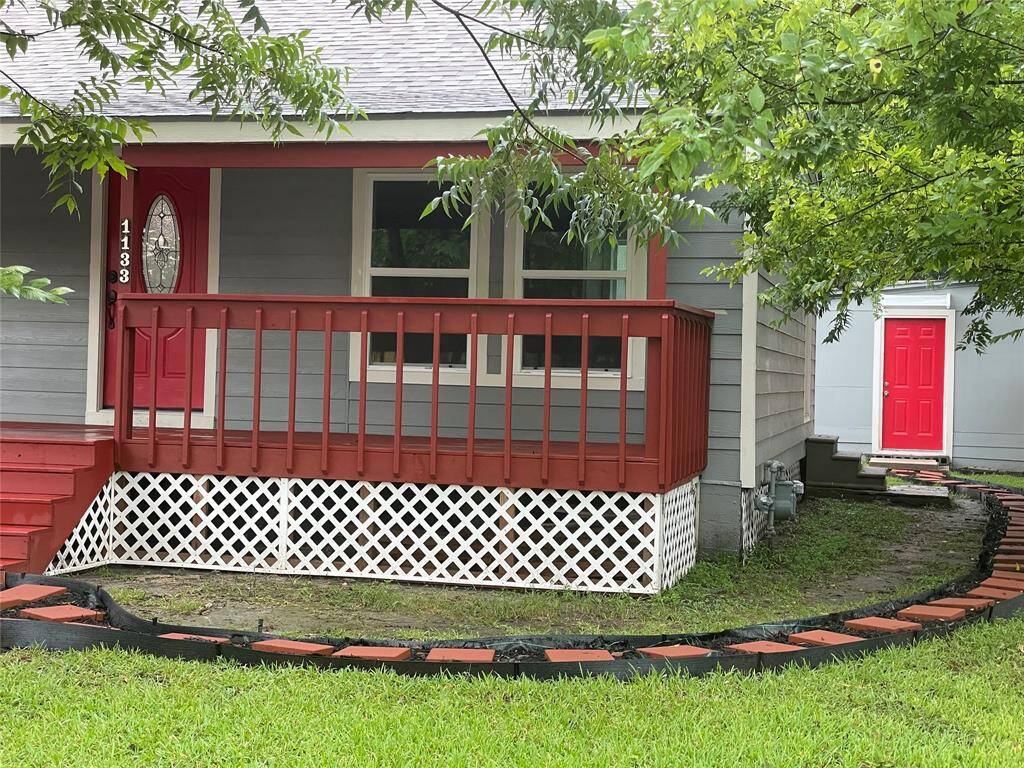 front home looking at back apartment door