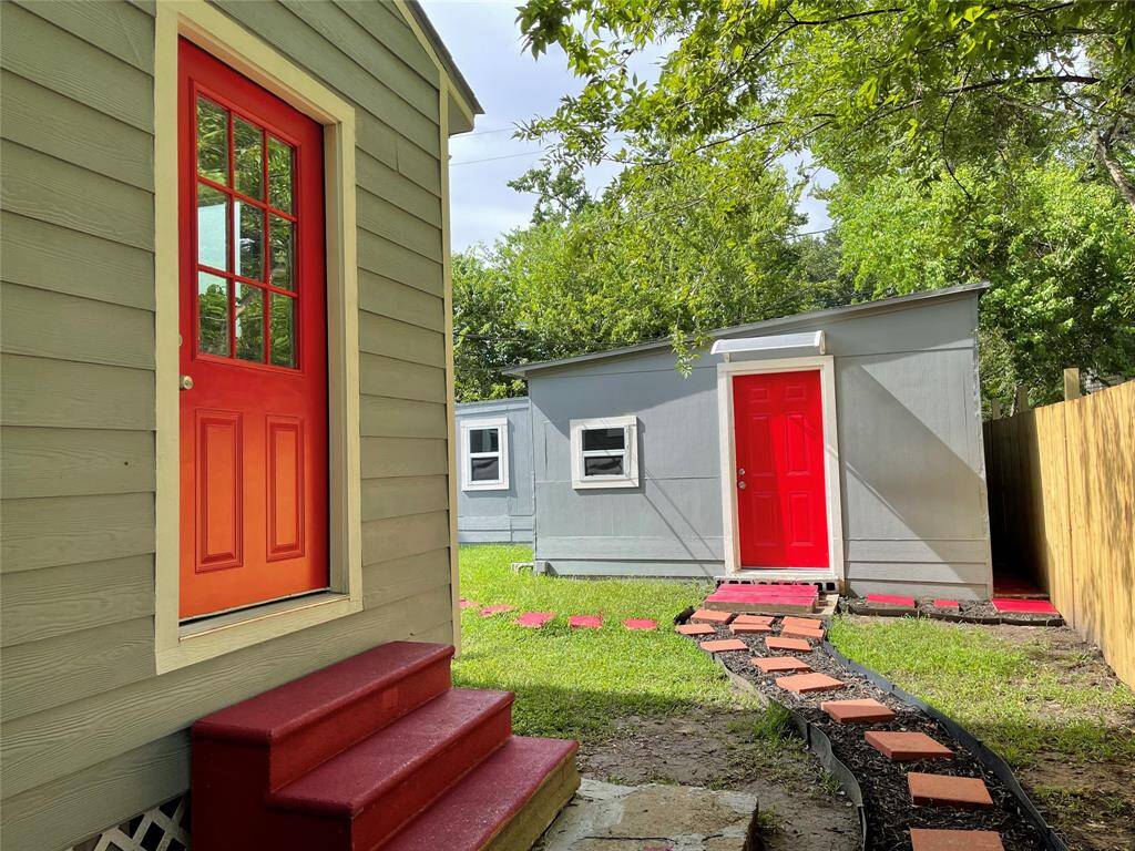 laundry room leading to side yard