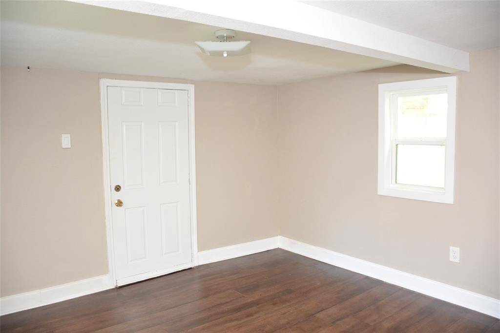 apartment living room