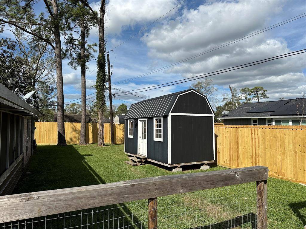 New fence completed
