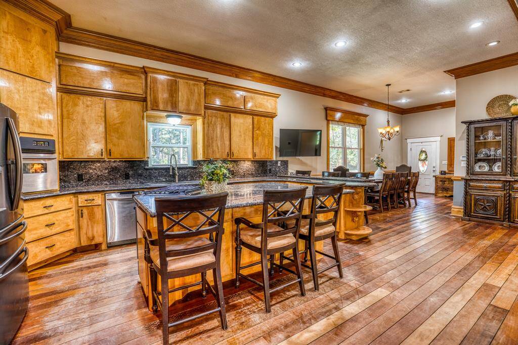 Kitchen is open to the Dining Room