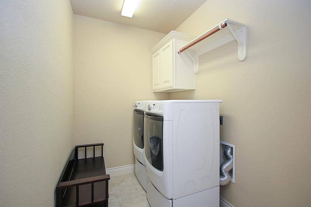 Such a spacious laundry room!