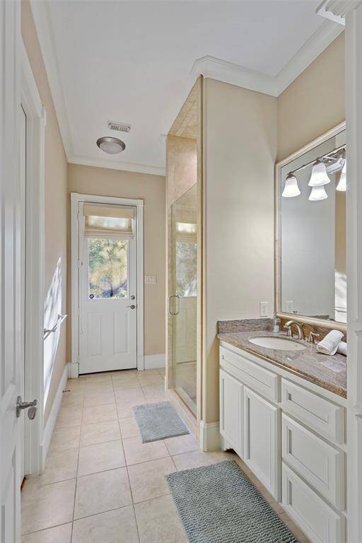 Pool and guest bathroom on first floor