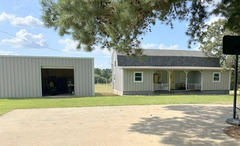 Storage building & guest house