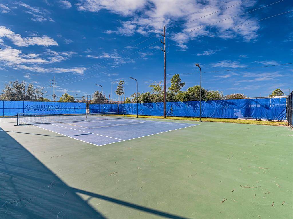 Neighborhood tennis courts