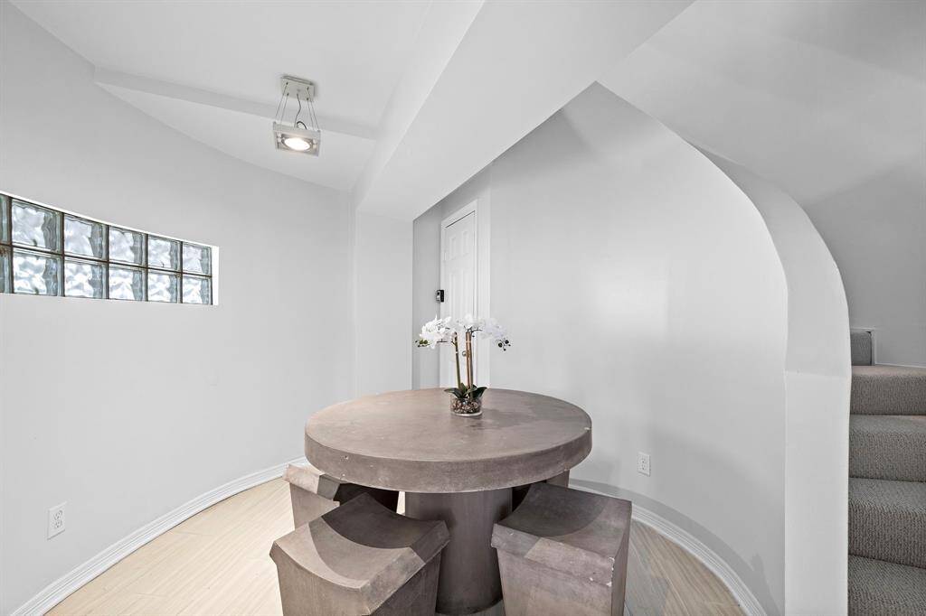 Ground floor reception area allows guests to rejuvenate on a hot summers day.