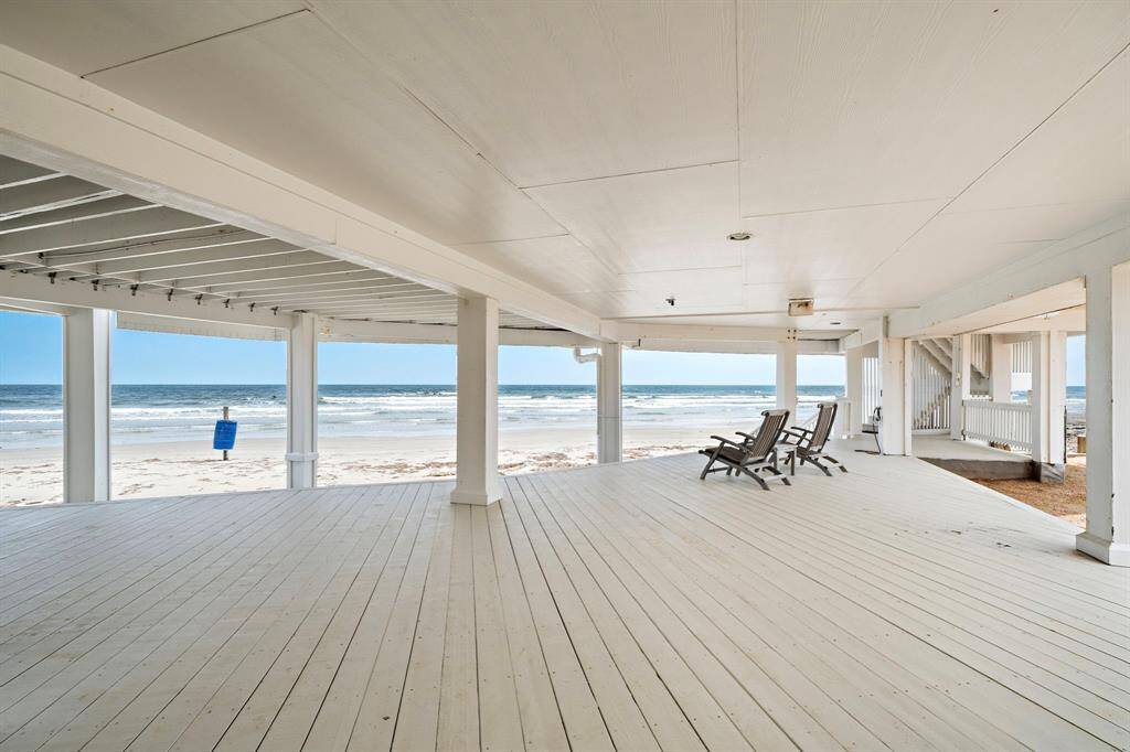 Plenty of space allows for celebrations to remember at your beachfront hideaway.