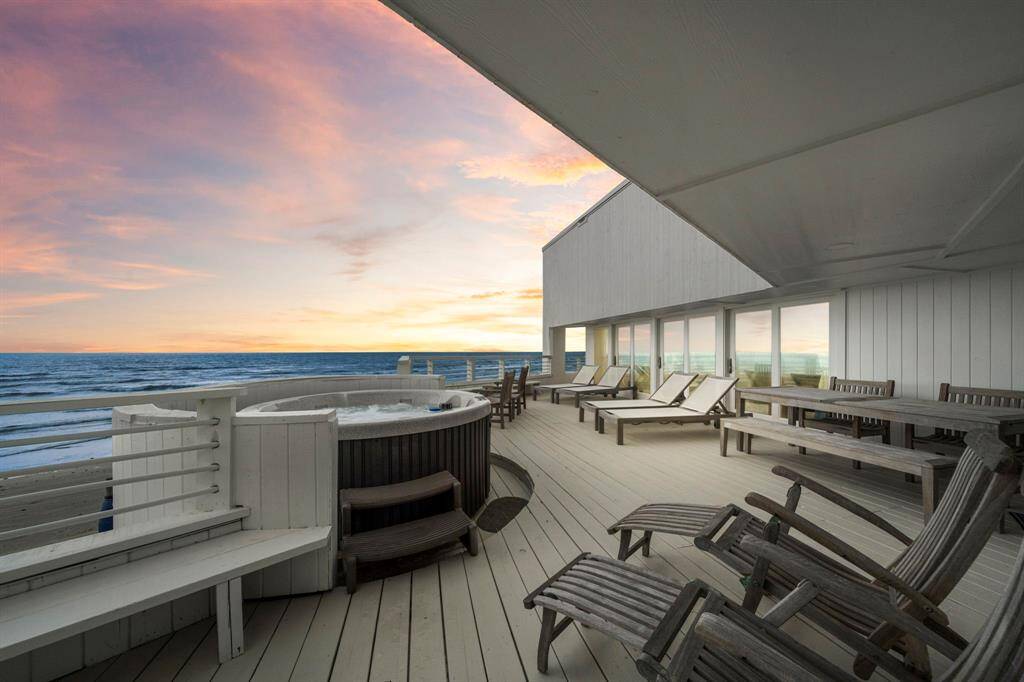 Spacious terraces allow for large gatherings.