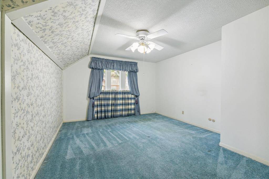 Primary bedroom with en-suite