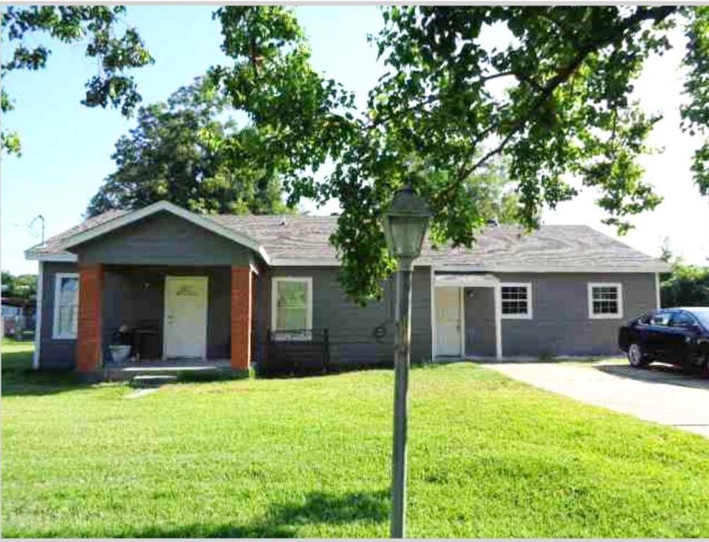 Front of Home Currently set up as a Duplex
