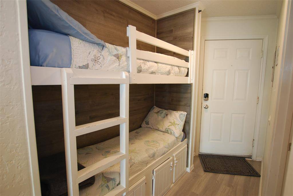 Bunks in the hall provide additional sleeping space.
