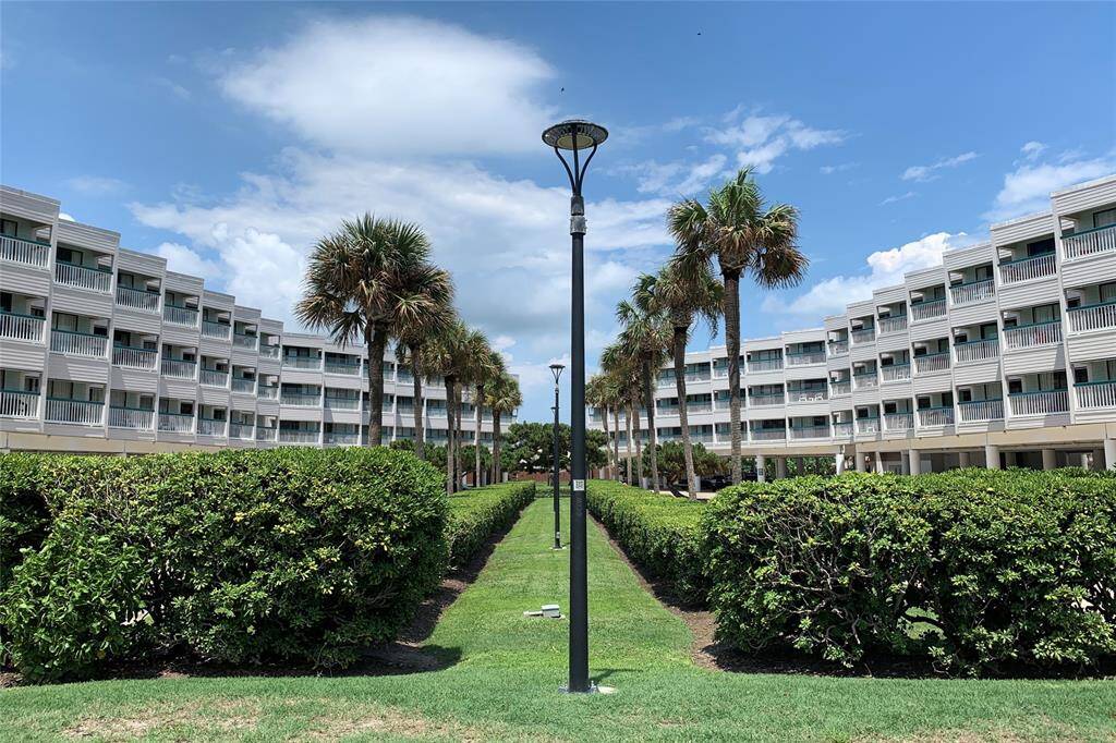 Center courtyard area between the buildings.