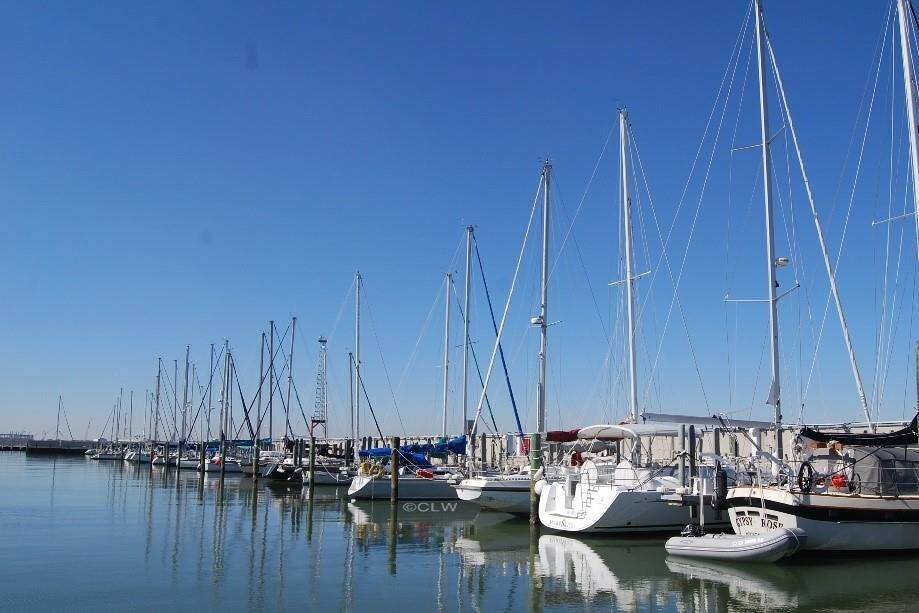 There are plenty of places to park your boat.