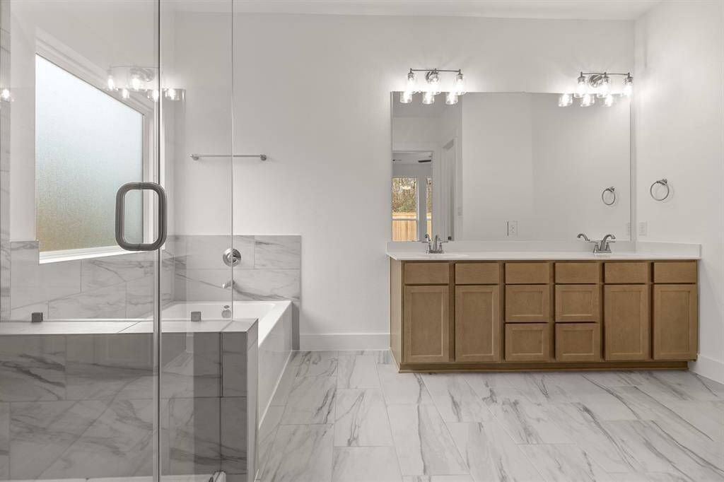 The design of the space blends comfort with practicality, offering both an escape and a fu