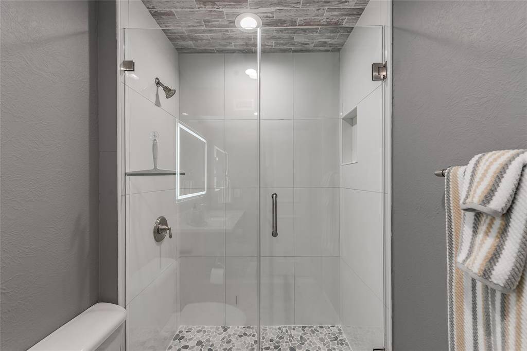 Check out the different tiles on the ceiling and the floor