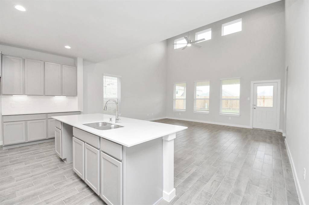 Welcome to a dream kitchen that exceeds expectations!