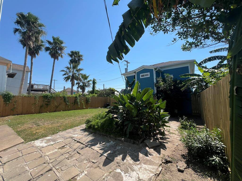 1623 Avenue N 1/2, Galveston, TX, 77550, Galveston County; 4-Units