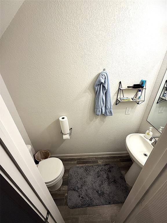 Half bathroom on 1st floor