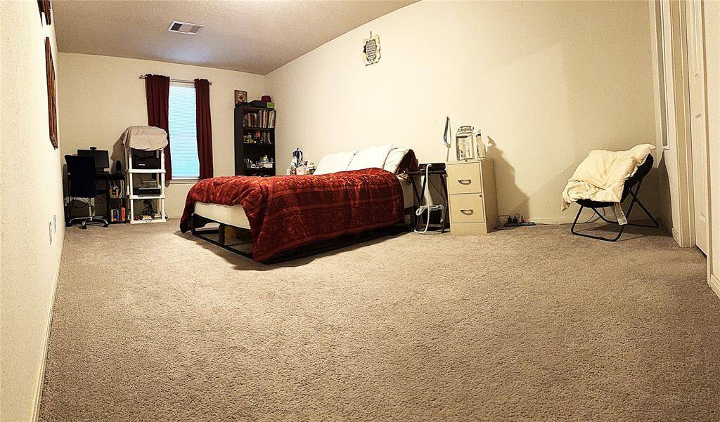 Master's Bedroom