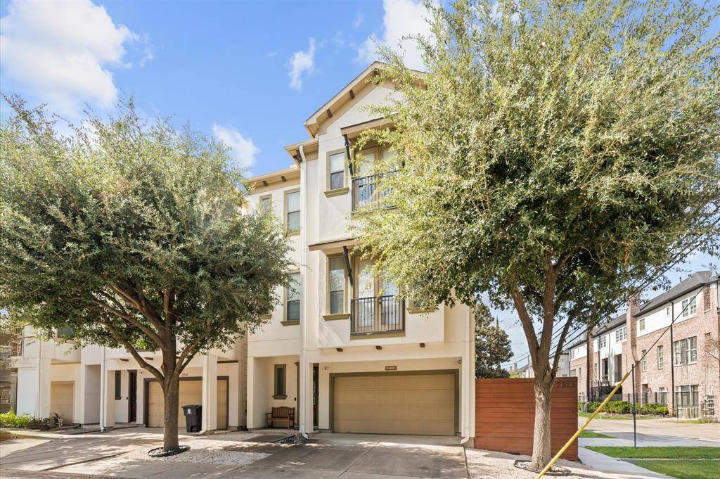 Great corner location with oversized patio!