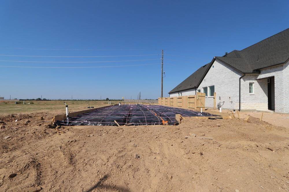 Every foundation at DWH is engineered and it’s inspected three times! We do not do “batch” testing.  Rest easy knowing your foundation comes with a 10 year warranty.