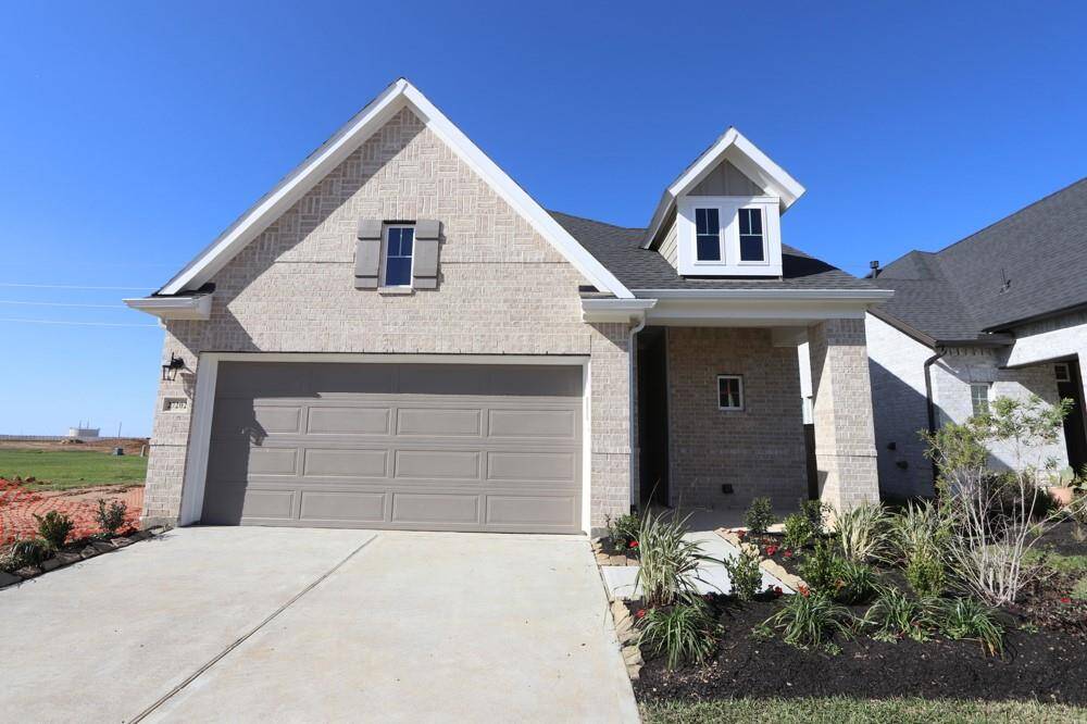 Welcome to the Woodlee by David Weekley - Move-In-Ready Now!