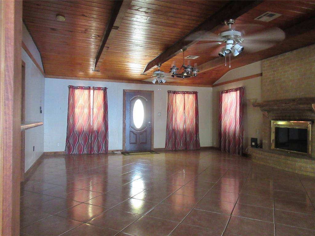Beautiful tile floor gives you a clean and happy feeling when you first enter.