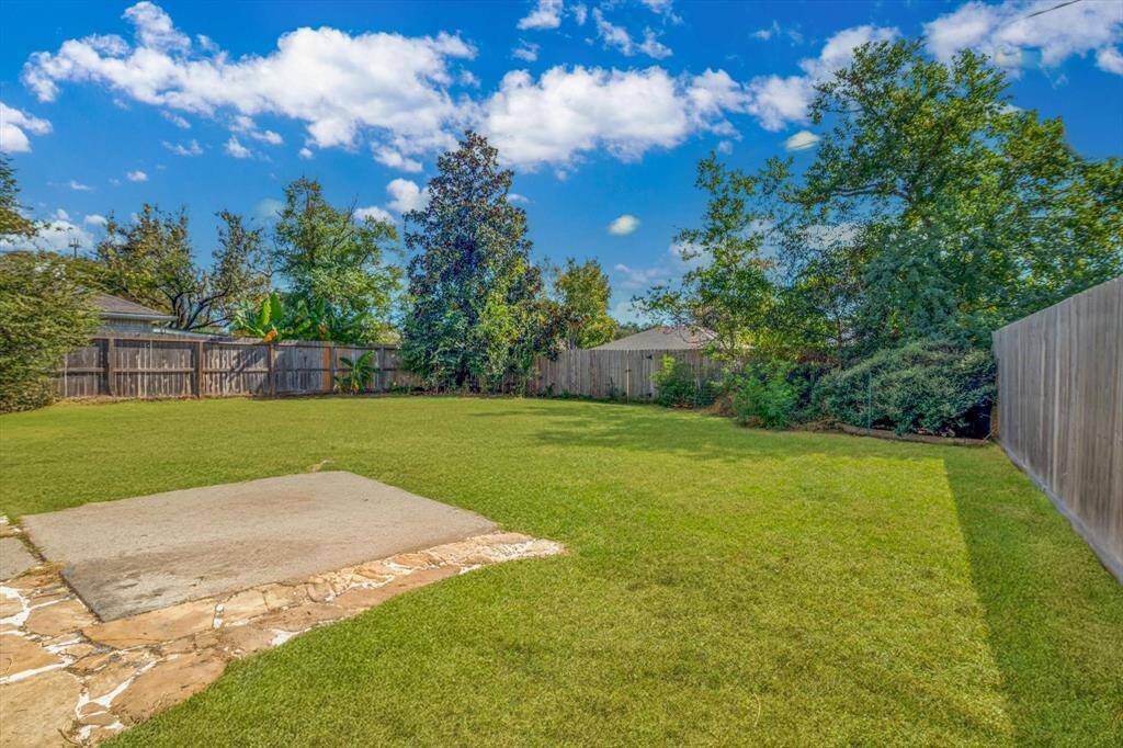 The backyard is large enough for a pool
