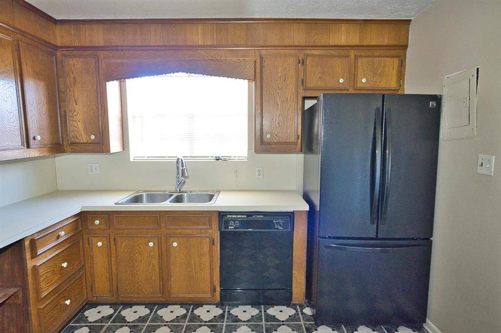 Refrigerator Included