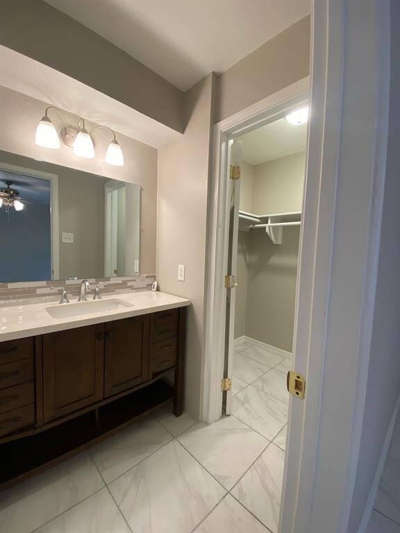 Master Bathroom.