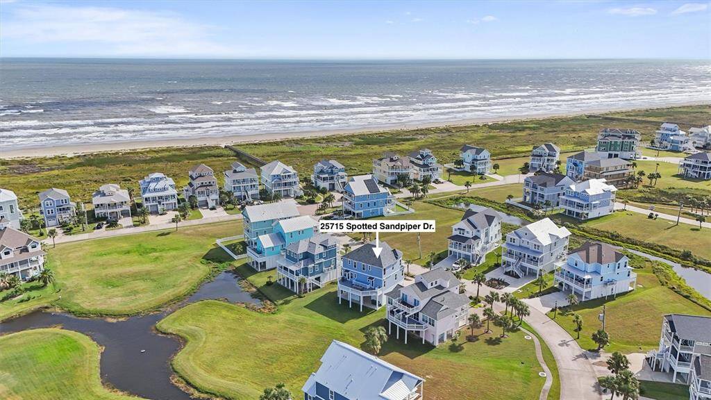 The home at 25715 SpottedSandpiper Dr., boasting a primelocation, is just a short walk fromthe beach, with a spaciouselevated deck to enjoy the oceanbreezes.