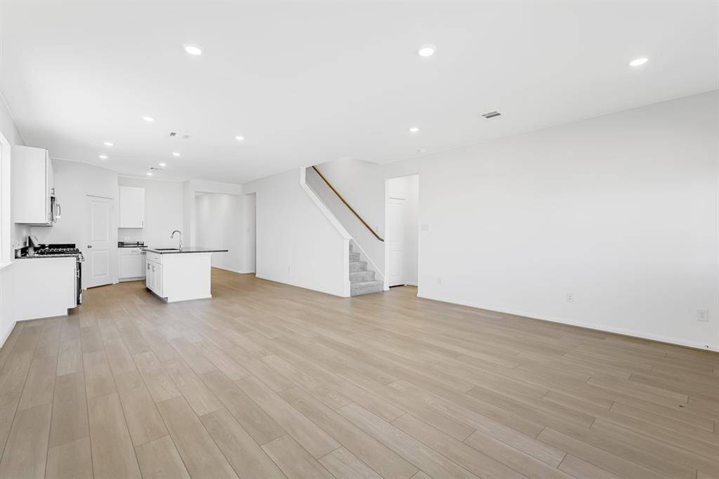 21914 Spur Ranch Trail ~ Ready Now