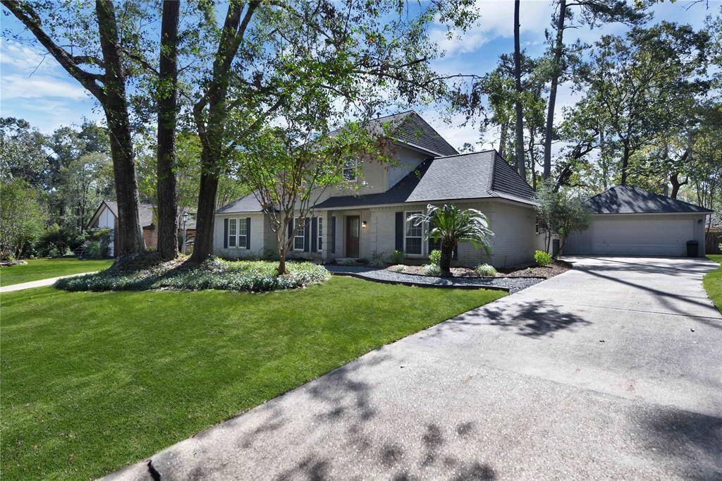 Stately traditional with 3 bedrooms, 2.5 baths on large lot