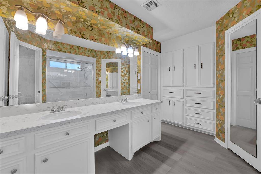 New countertops, sinks, fixtures... so nice!