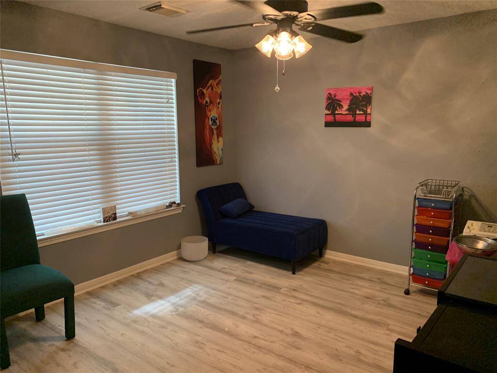 3rd Bedroom, has view of private backyard