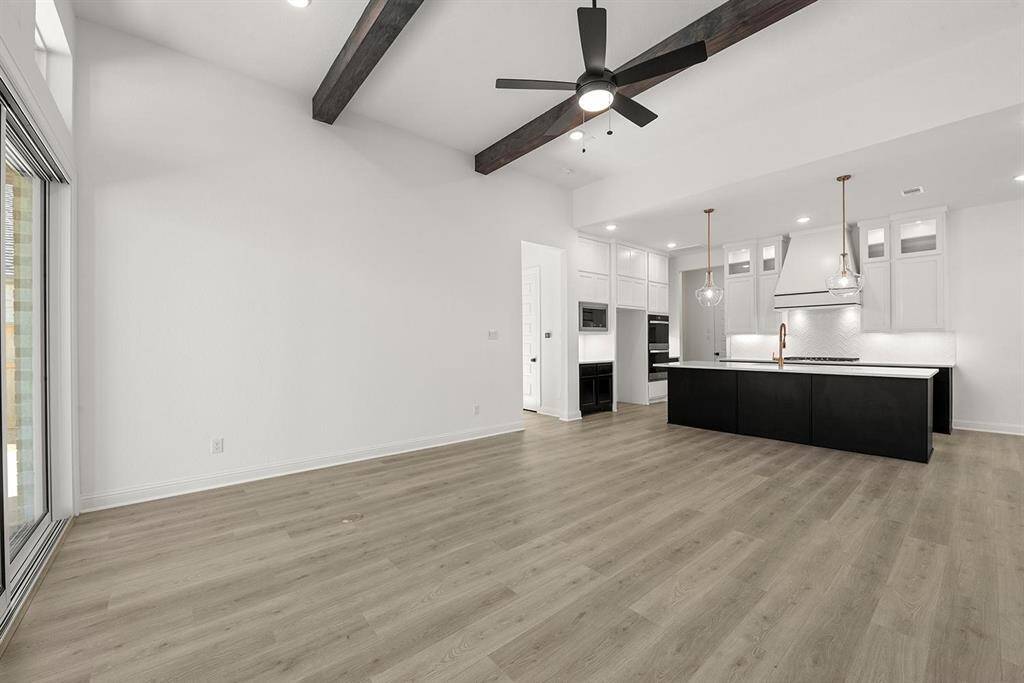 Tate C family room