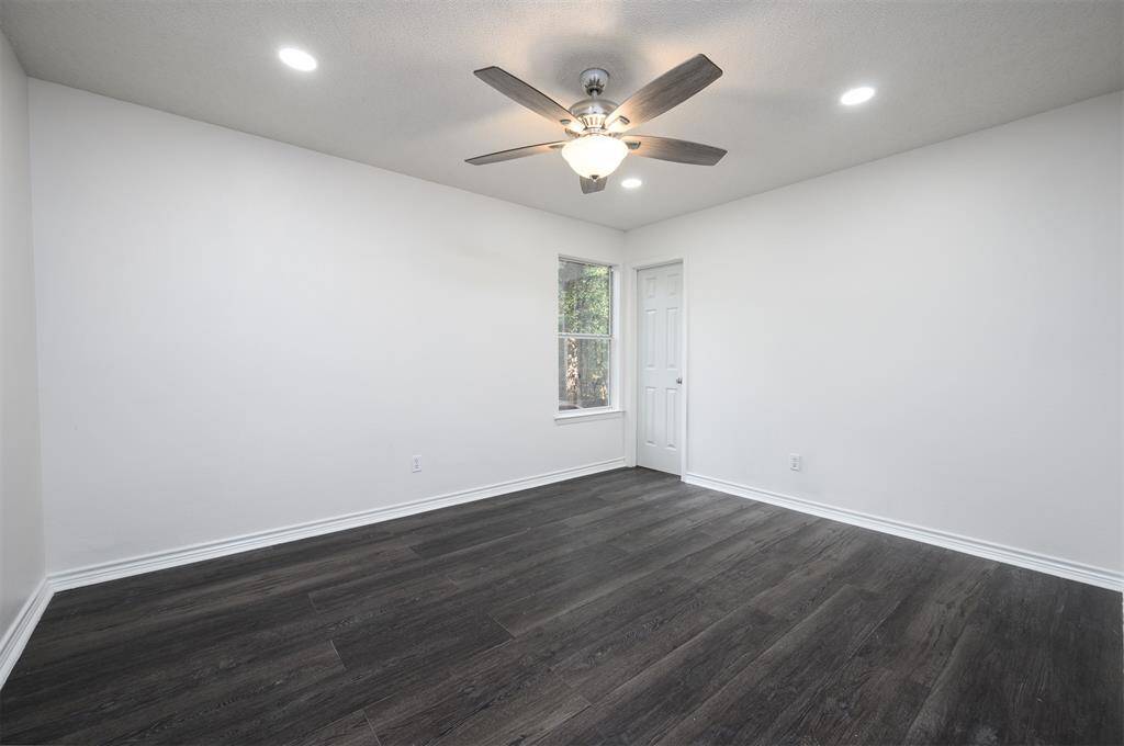 Second bedroom with walk in closet