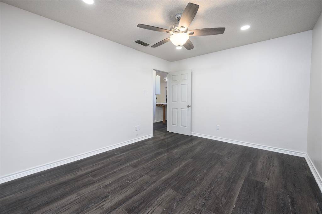 Second bedroom