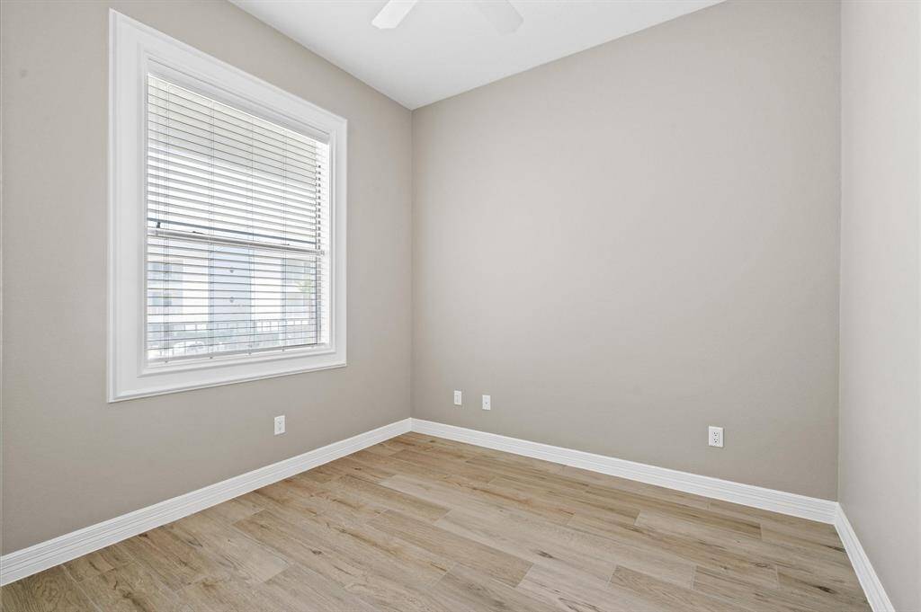 2nd Bedroom